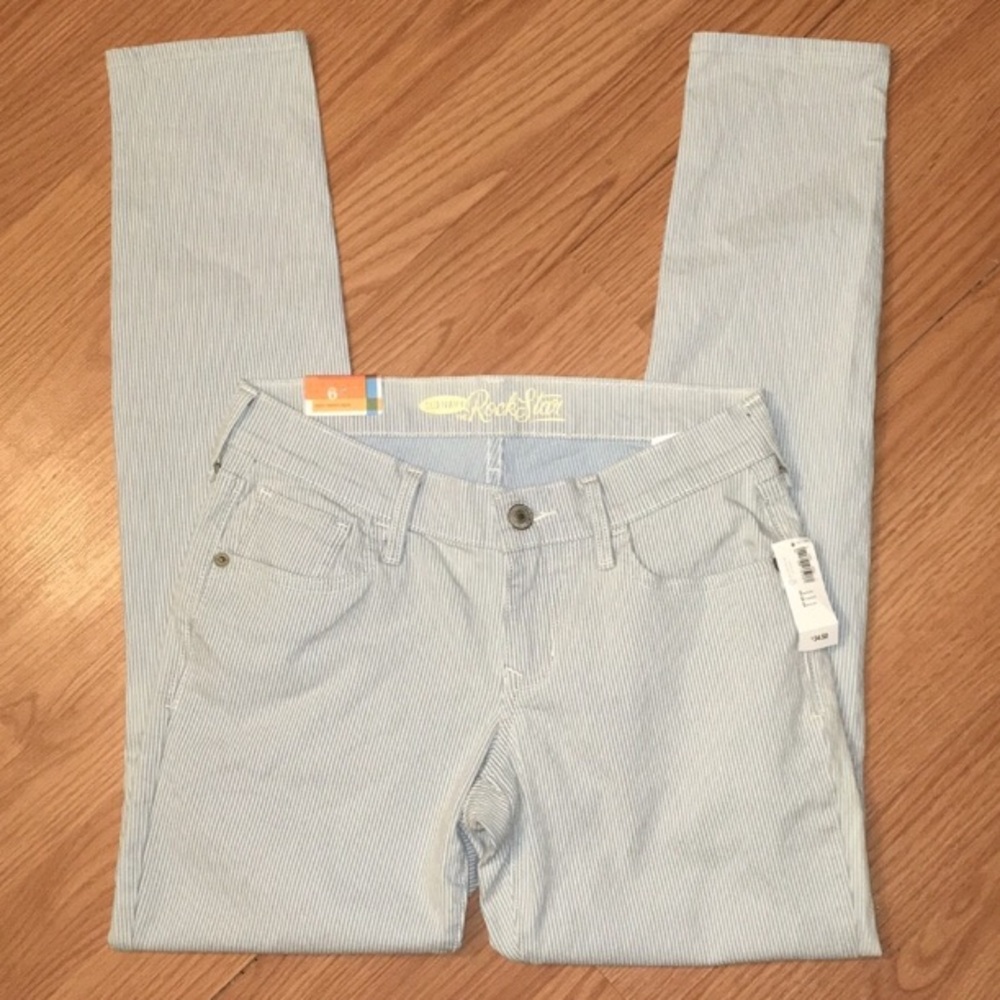 NWT-Old Navy Pinstripe Rock Star Super Skinny Jeans -Size 6
